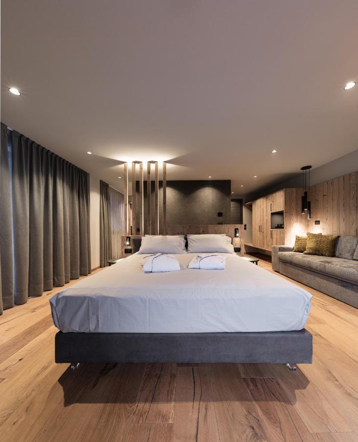Dolomiti Exclusive Your Mountain Suite Pozza di Fassa Esterno foto