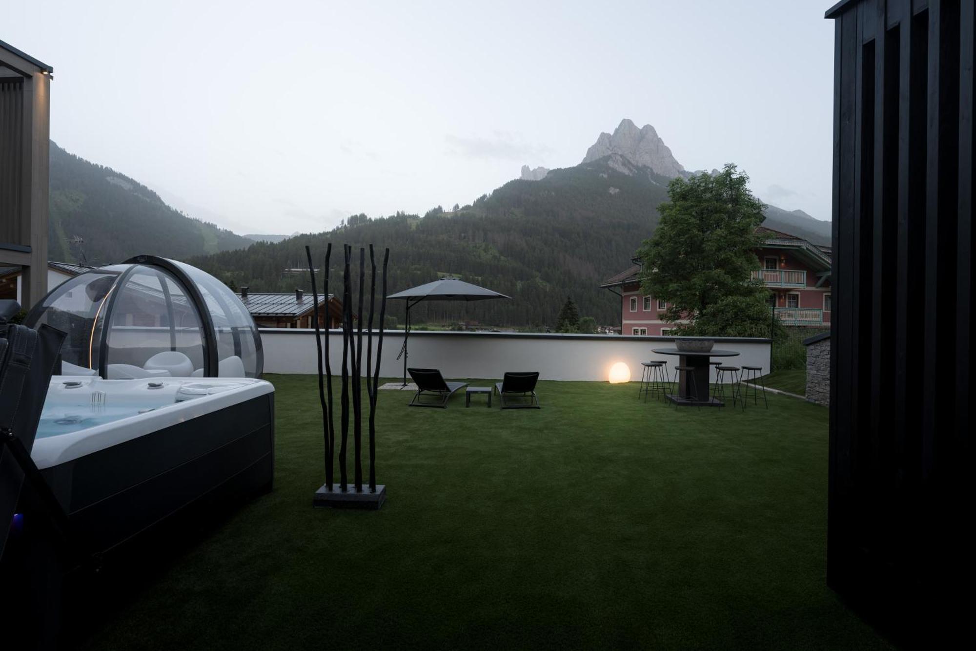 Dolomiti Exclusive Your Mountain Suite Pozza di Fassa Esterno foto