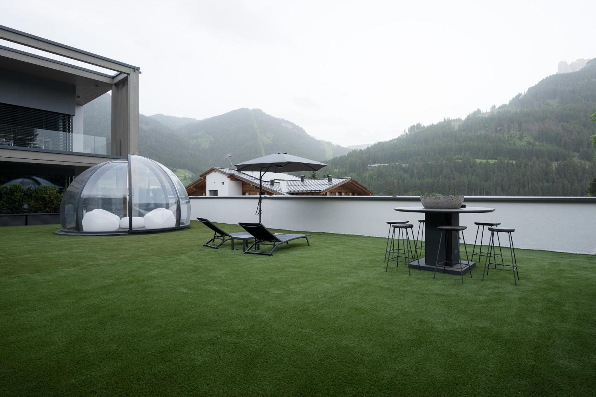 Dolomiti Exclusive Your Mountain Suite Pozza di Fassa Esterno foto